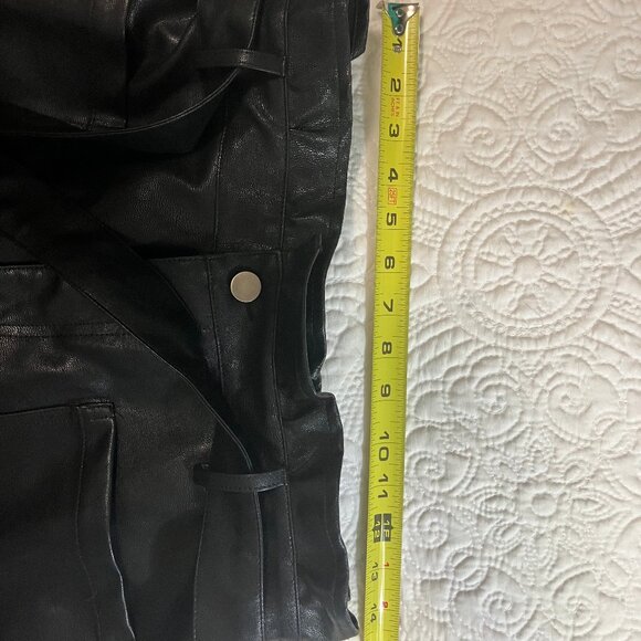 Francesca’s Collections Faux Vegan Leather Shorts - Picture 11 of 12